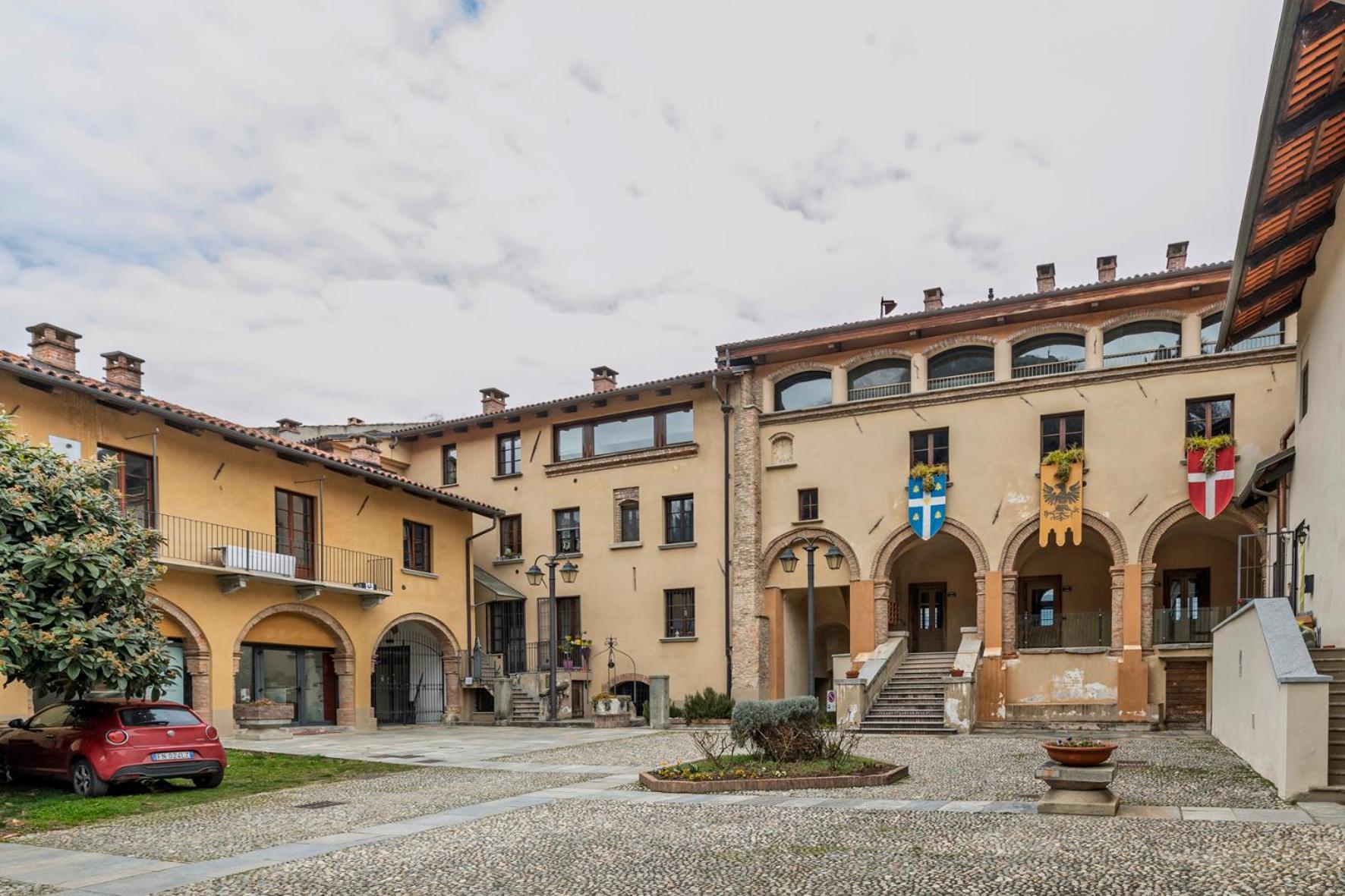Appartamento Palazzo Dei Duchi อาวิยานา ภายนอก รูปภาพ